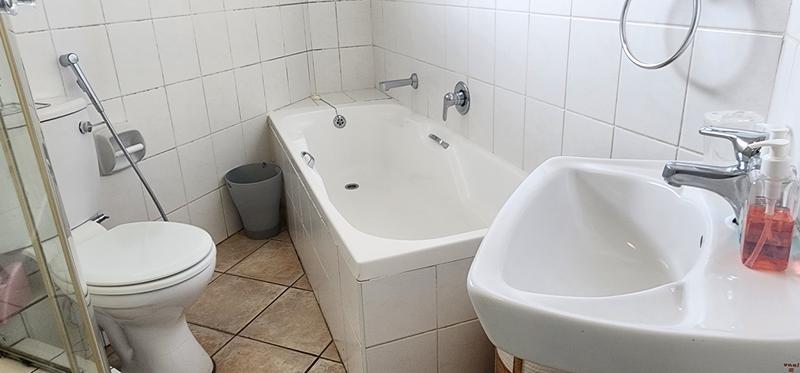 2 Bedroom Property for Sale in Milnerton Central Western Cape